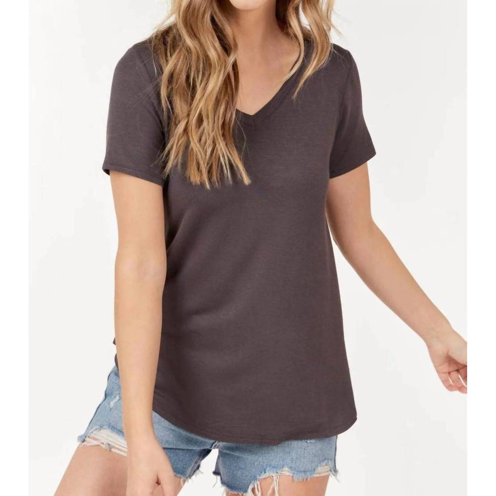 NEW SHOP BASIC classic v neck tee in new black
